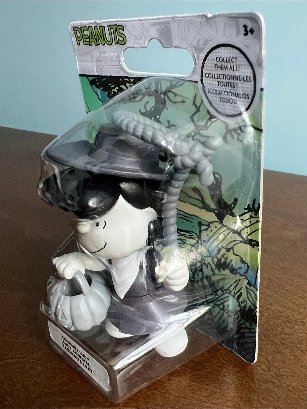 Peanuts cowgirl lucy
